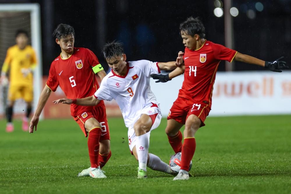 2025中超大结局：海港卫冕申花亚军 梅州亚泰降级